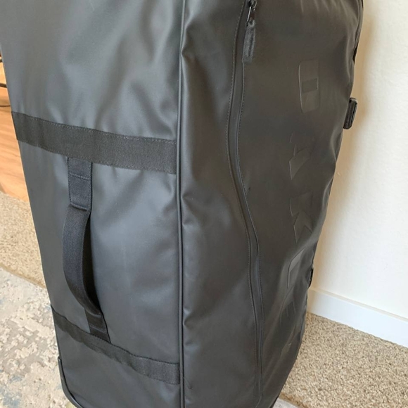 Black Men's Travel Bag
